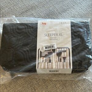 New Lug Black Sleeper XL Brush Holder